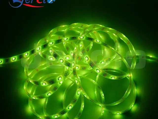 Умная LED-лента RGBIC 5 м с управлением со смартфона